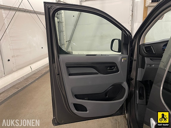 Toyota Proace 8 of 30