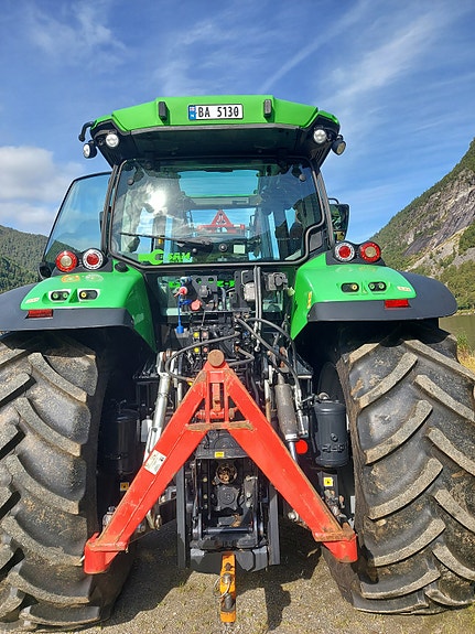 Deutz Fahr 6140 TTV 13 of 14