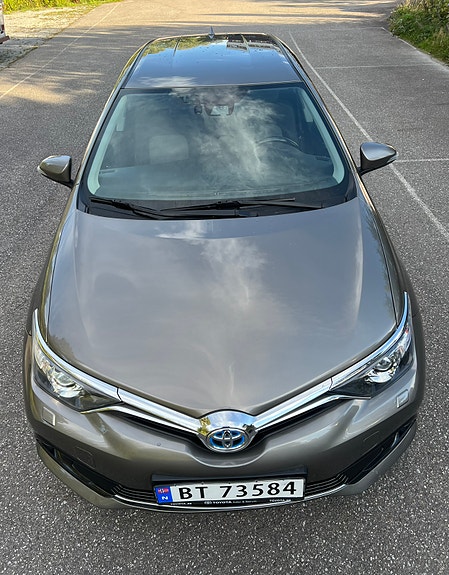 Toyota Auris 4 of 20