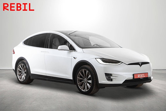 Tesla Model X 5 of 30