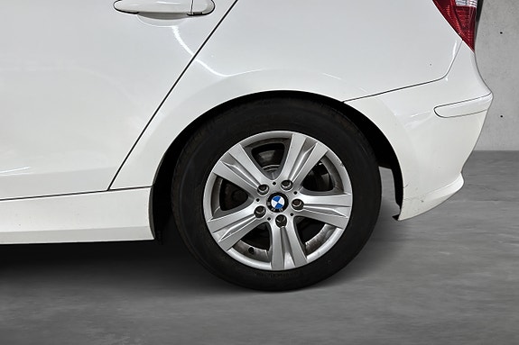 BMW 116d 9 of 30