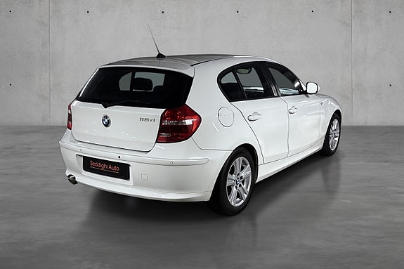 BMW 116d 5 of 30