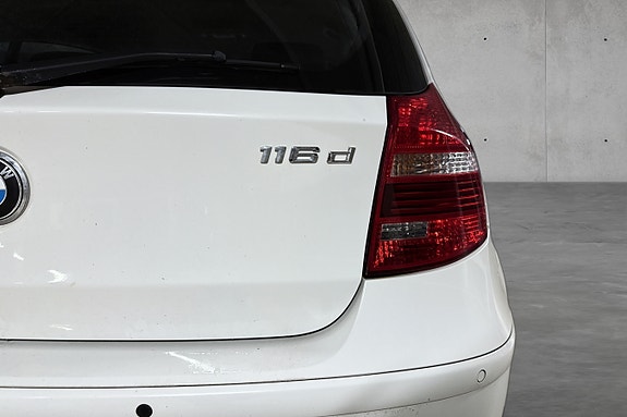 BMW 116d 12 of 30