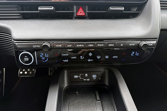 Hyundai Ioniq 5 28 of 30