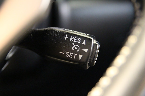 Lexus IS300h 23 of 30