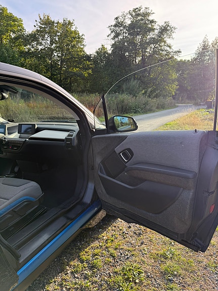BMW i3 11 of 24