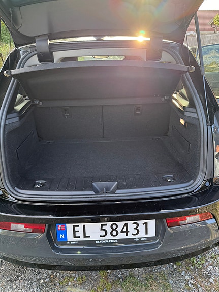 BMW i3 21 of 24