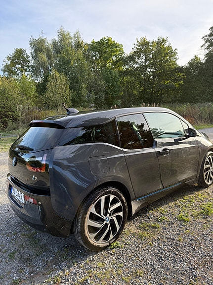 BMW i3 5 of 24