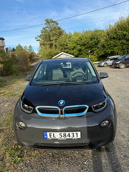 BMW i3 2 of 24