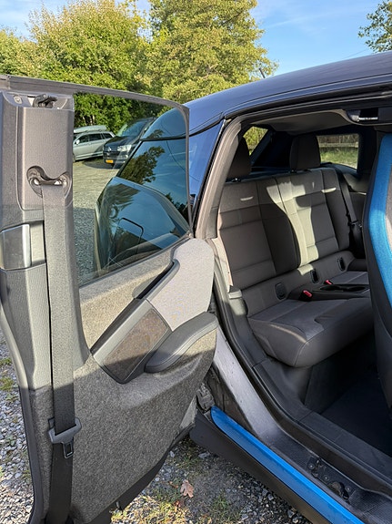 BMW i3 12 of 24