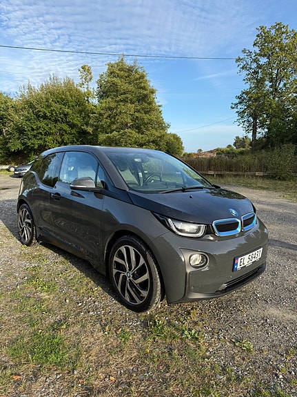 BMW i3 3 of 24