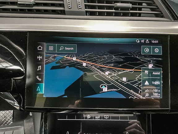Audi e-tron 17 of 30