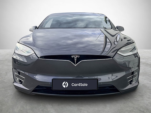 Tesla Model X 6 of 22
