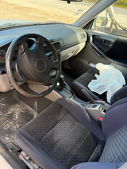 Subaru Forester 2 of 6