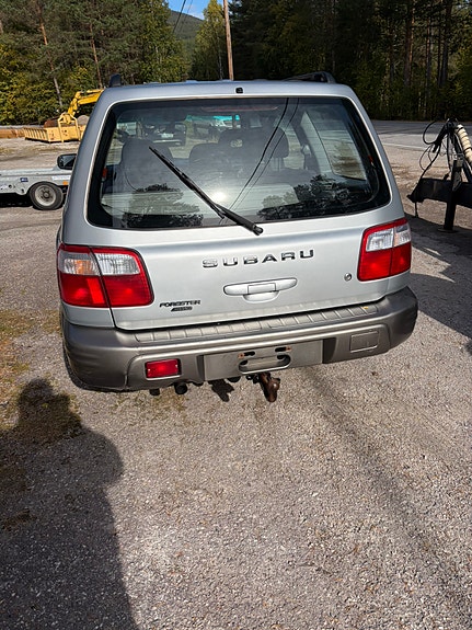 Subaru Forester 4 of 6