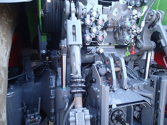 Fendt 724 Gen6 17 of 30