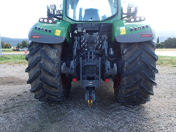Fendt 724 Gen6 14 of 30