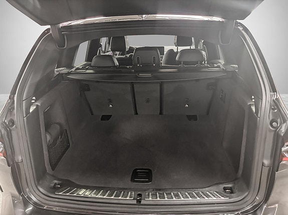 BMW iX3 23 of 26