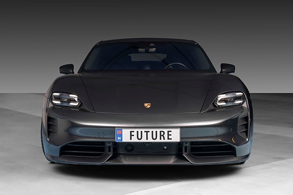 Porsche Taycan 4 of 30