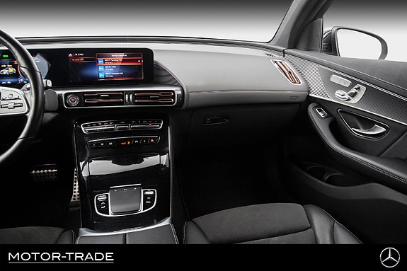 Mercedes-Benz EQC400 23 of 28