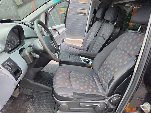 Mercedes-Benz Vito 115 11 of 14