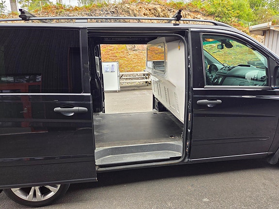 Mercedes-Benz Vito 115 7 of 14