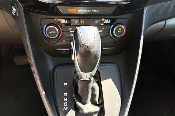 Ford Transit Connect 14 of 16