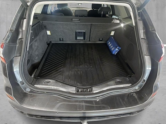 Ford Mondeo 21 of 22