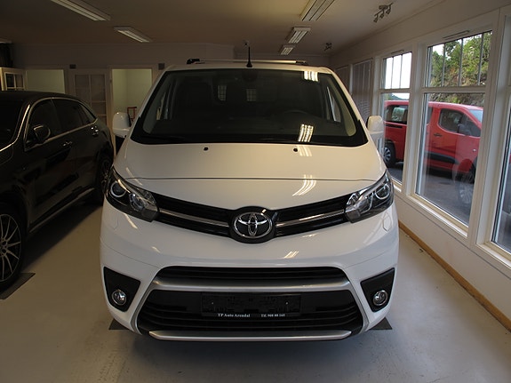 Toyota Proace 3 of 9