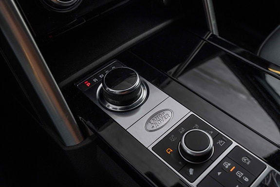 Land Rover Discovery 5 14 of 29