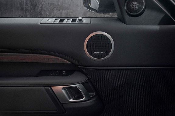 Land Rover Discovery 5 19 of 29