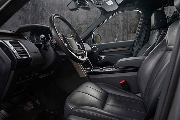Land Rover Discovery 5 21 of 29