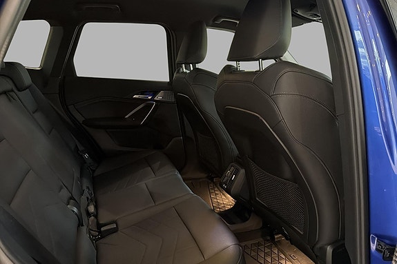 BMW X1 17 of 21