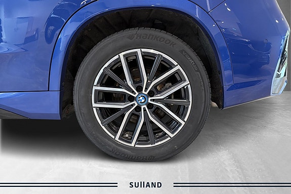 BMW X1 20 of 21