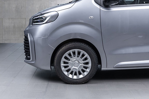 Toyota Proace 2 of 23