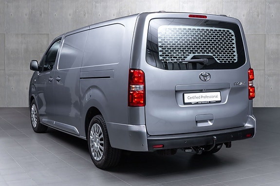 Toyota Proace 9 of 23