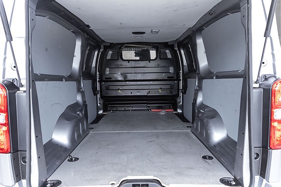 Toyota Proace 23 of 23