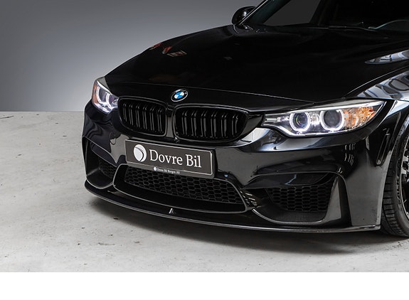 BMW M3 2 of 30