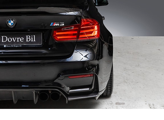 BMW M3 11 of 30