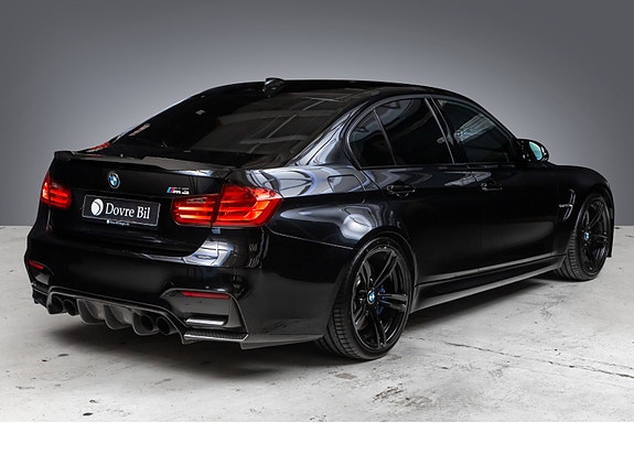 BMW M3 7 of 30