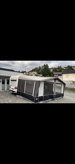 Hobby 545 KMF De Luxe 5 of 17