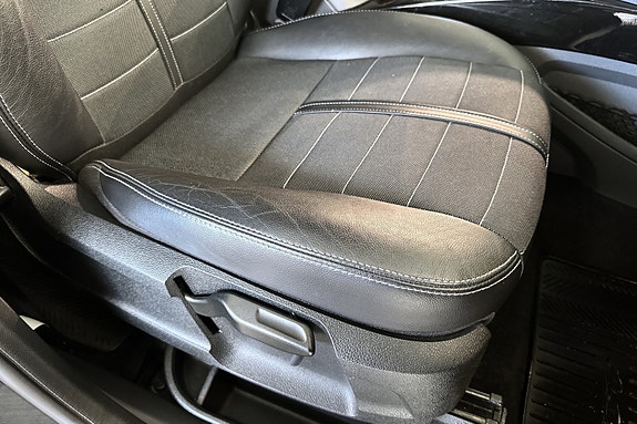 Ford Kuga 20 of 30