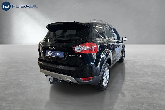Ford Kuga 7 of 30