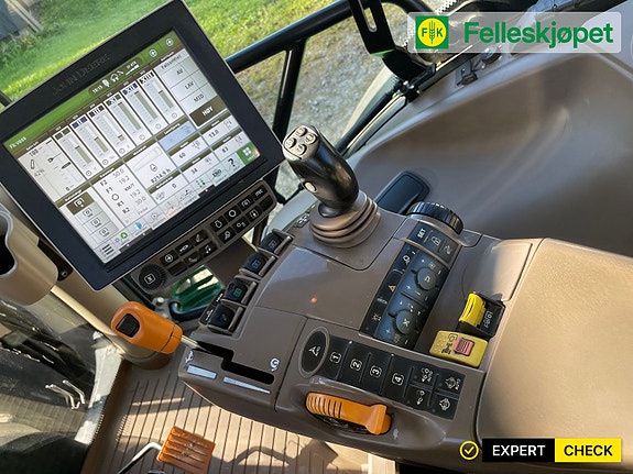 John Deere 6155R 50 KM 18 of 29