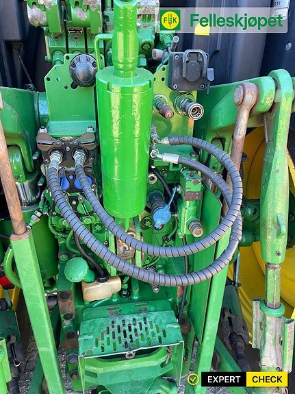 John Deere 6155R 50 KM 12 of 29