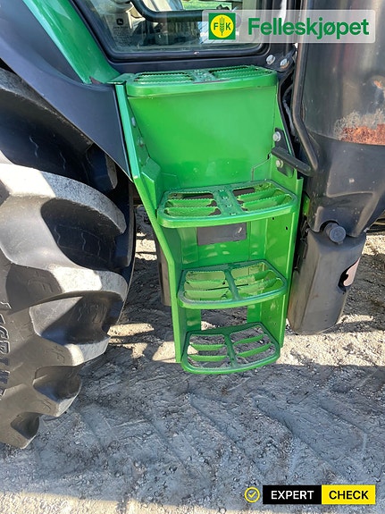 John Deere 6155R 50 KM 9 of 29