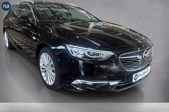 Opel Insignia 11 of 30