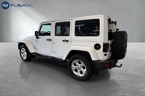 Jeep Wrangler 5 of 30