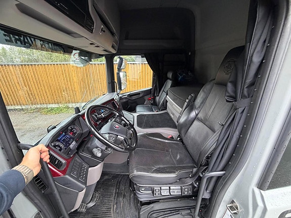 Scania P 420 B6x2*4LB 7 of 7