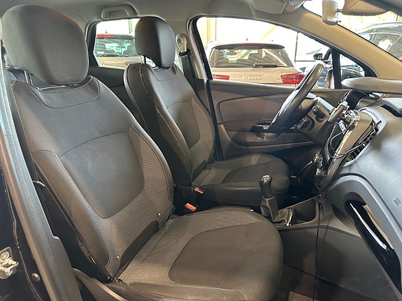Renault Captur 19 of 30